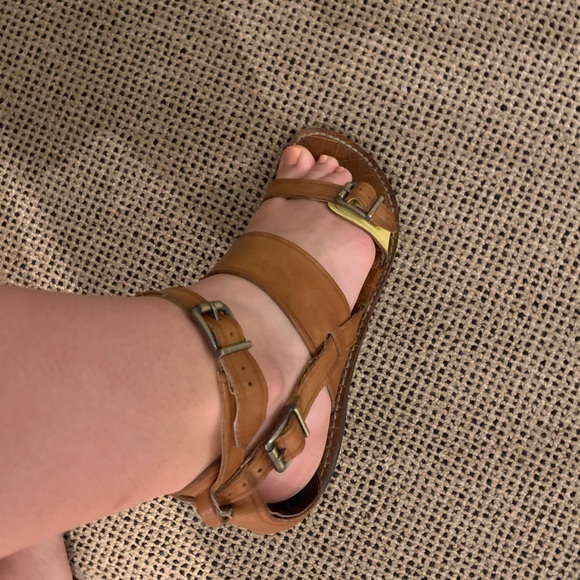 Sam Edelman Tan/Yellow Leather Sandals - Picture 6 of 7
